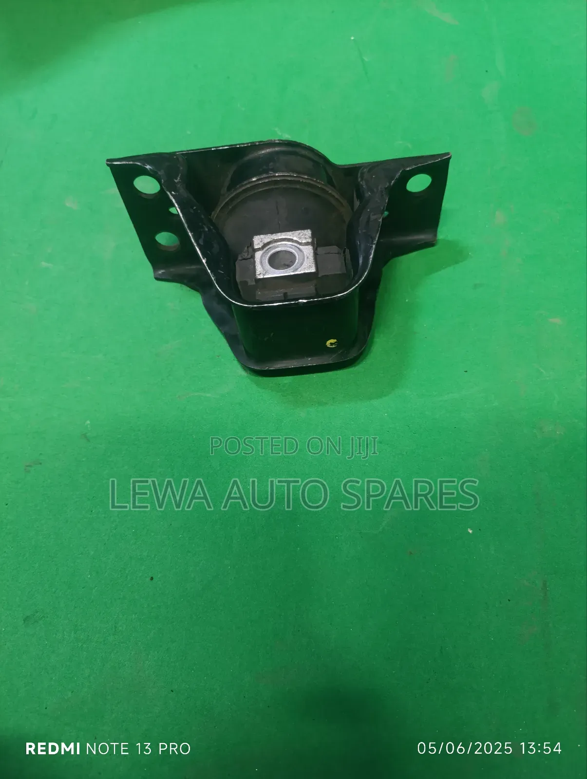 Nissan Gear Mounting