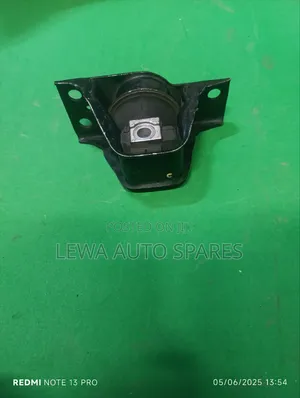 Nissan Gear Mounting