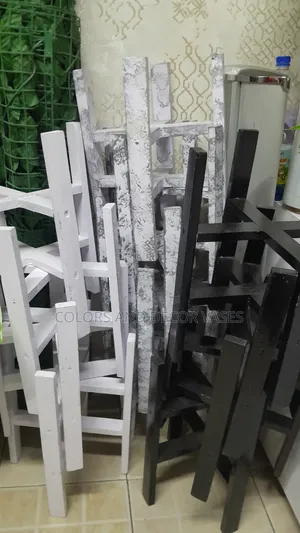 Stools for Pots