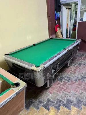 Marble Pool Table – Coin/Token Options