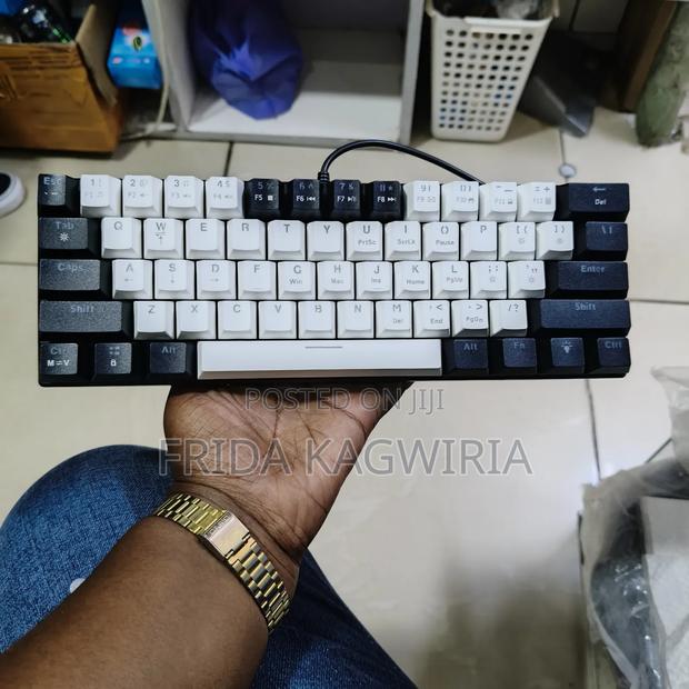 Mechanical Keyboard For Gamers - thumbnail 2
