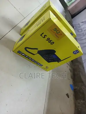 Sq Ls 960//Desktop Phone Both Office and Homee