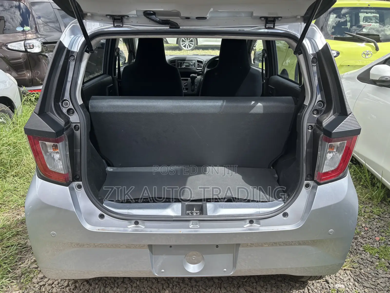 Daihatsu Mira 2018 Silver