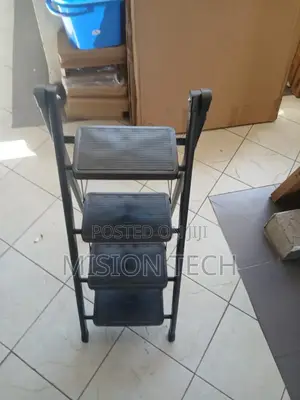 *4-Step Black Foldable *Ladder* 