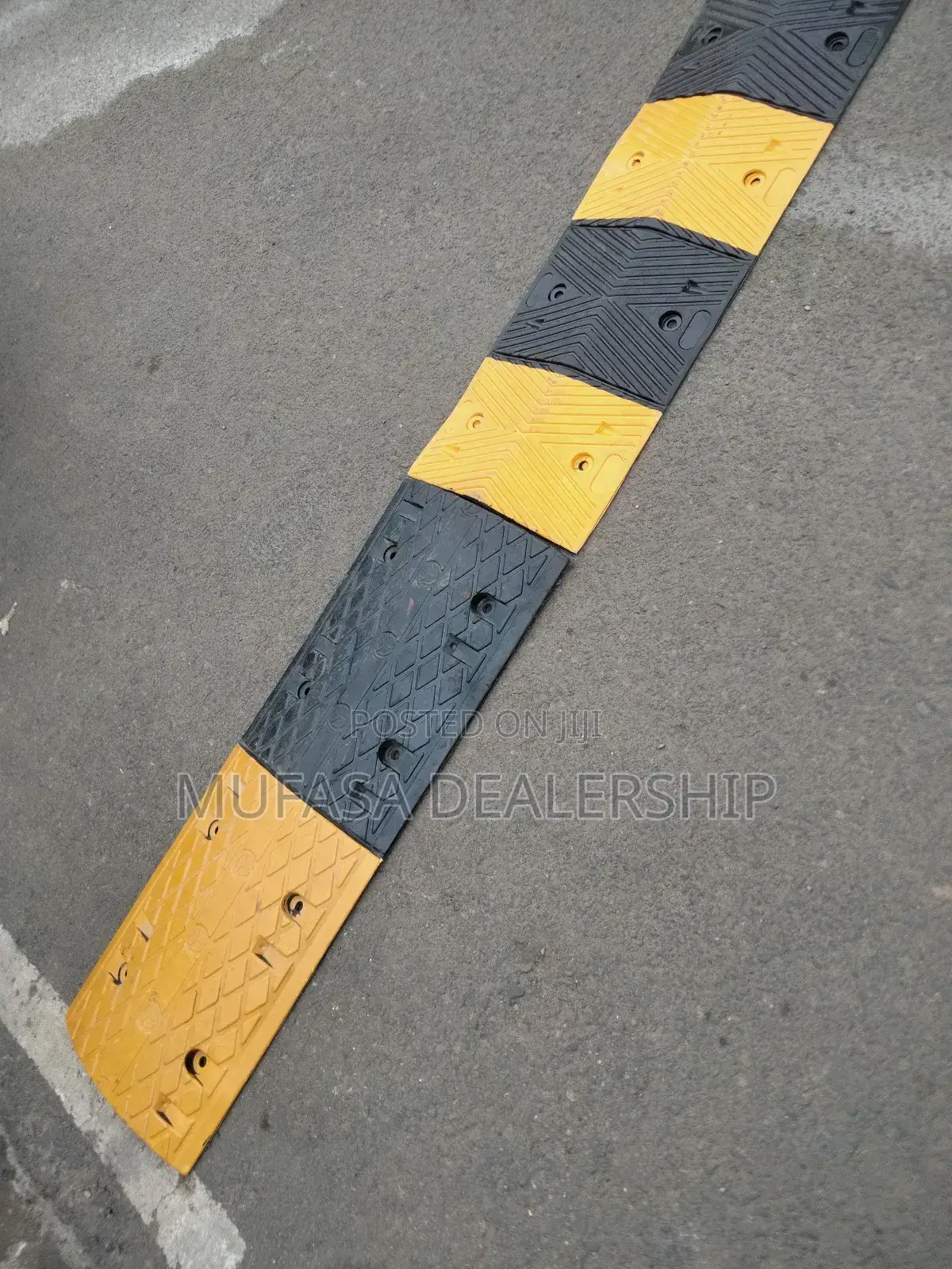 Tarmac Rubber Speed Bumps