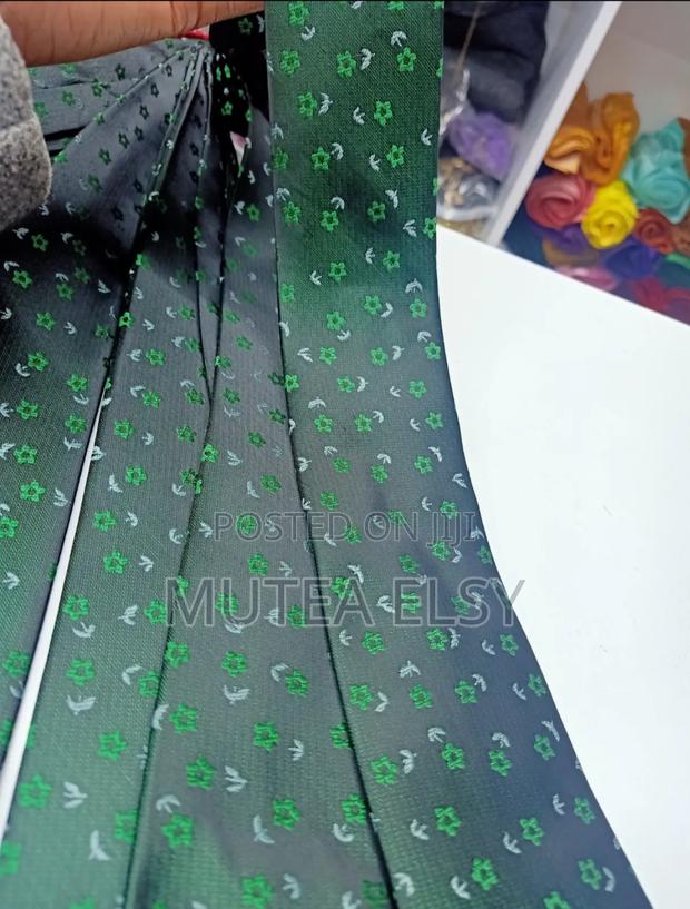 Hunter Green Floral Executive Single Ties - thumbnail 2
