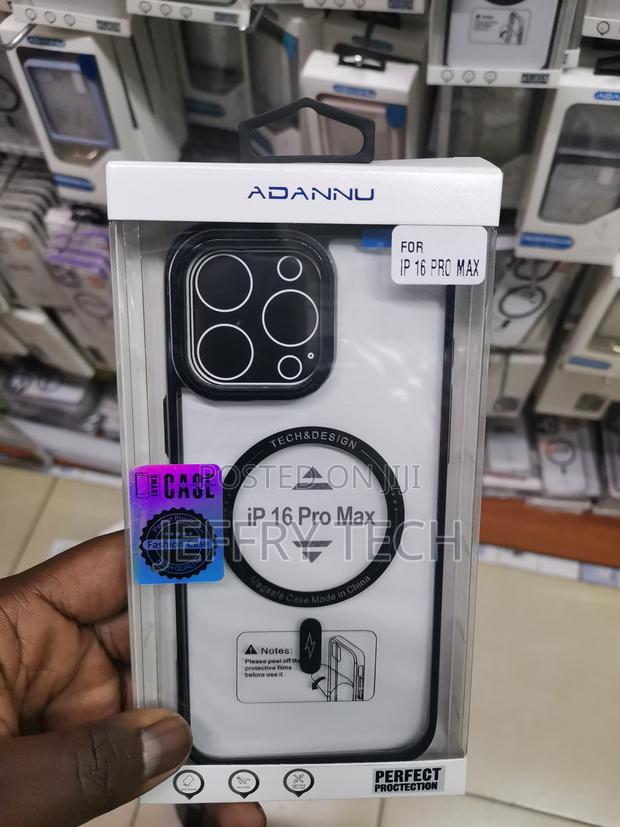 Supfine iPhone 16 Pro Max Magsafe Transparent Case-Black - main view