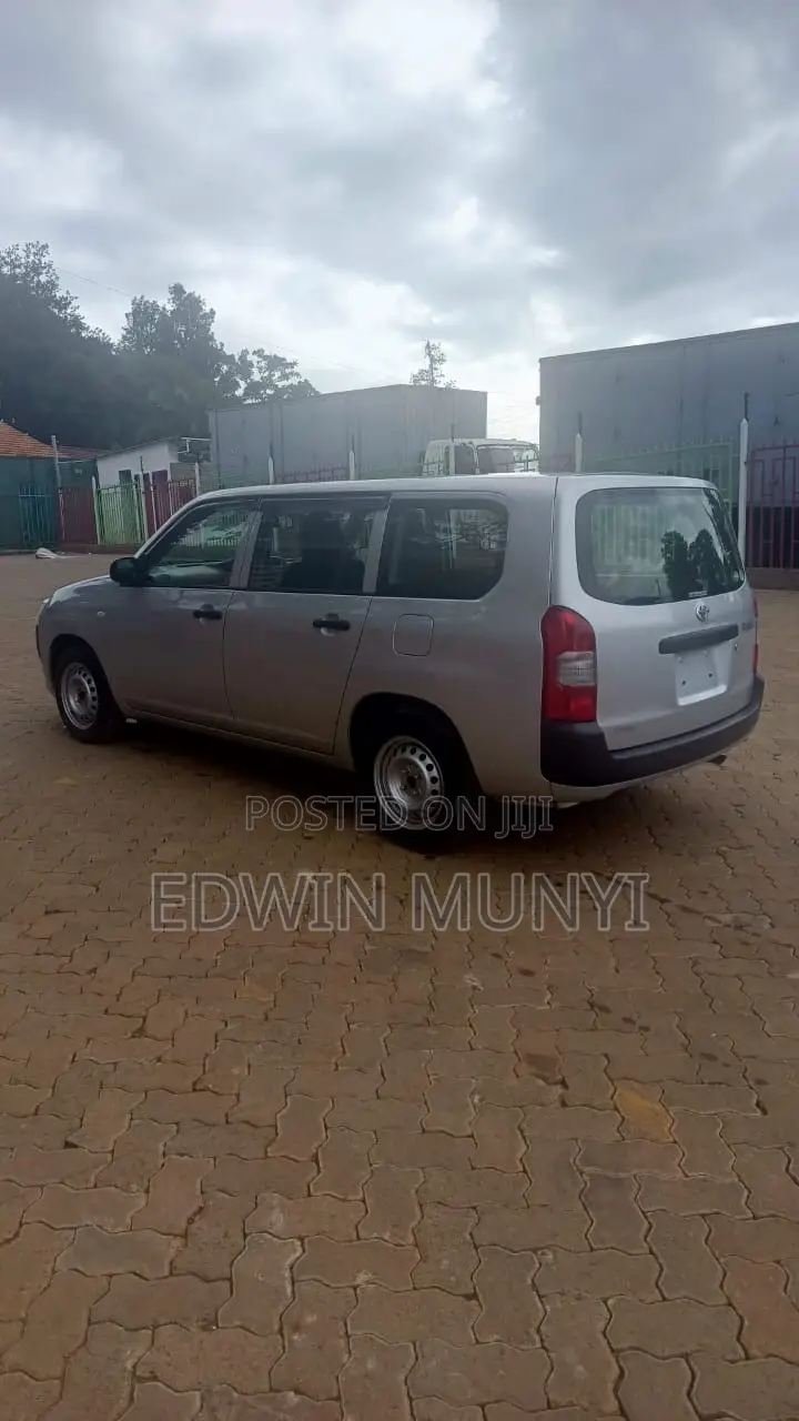 Toyota Probox 2020 Silver