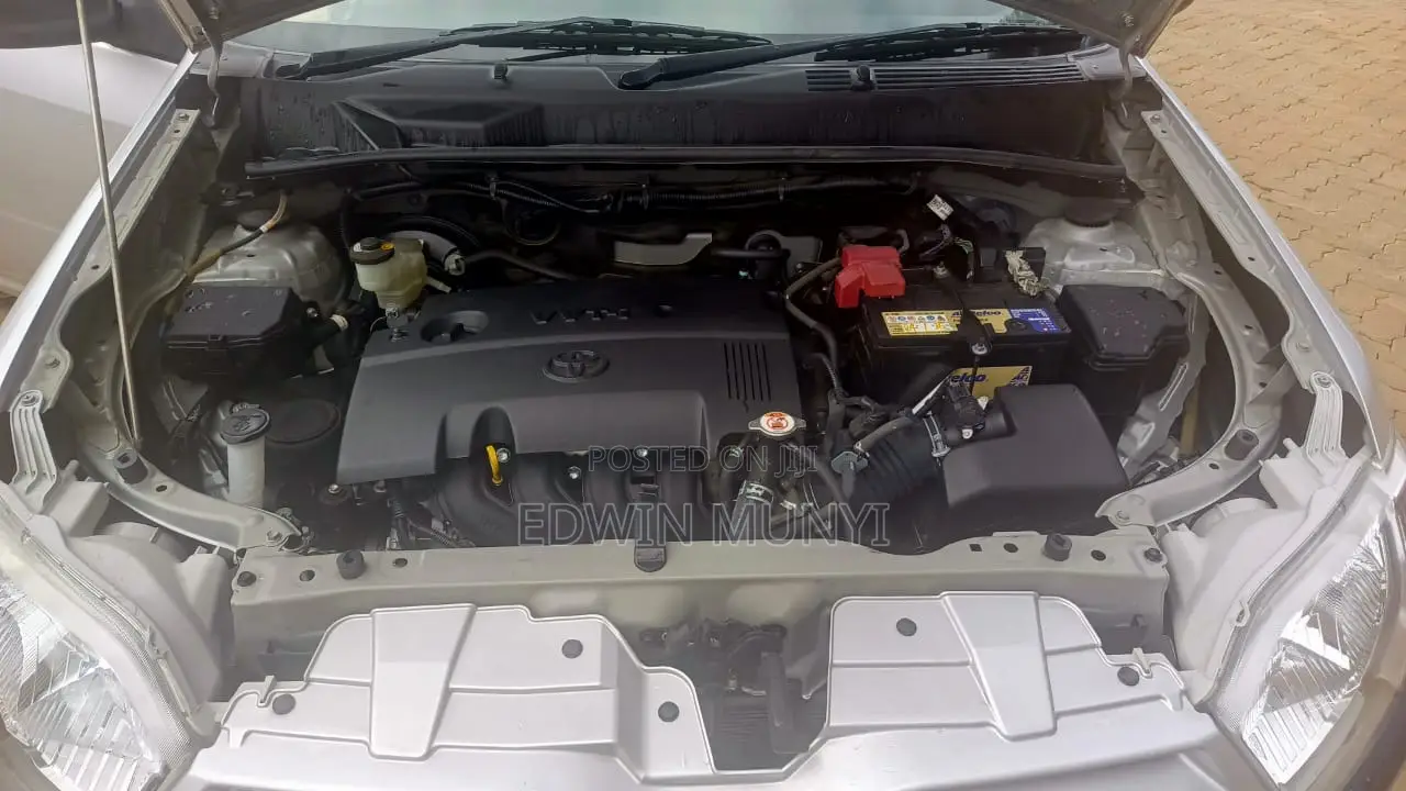 Toyota Probox 2020 Silver