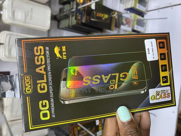 Anoowkoa Og Tempered Glass Protector for iPhone 16 Pro Max - main view