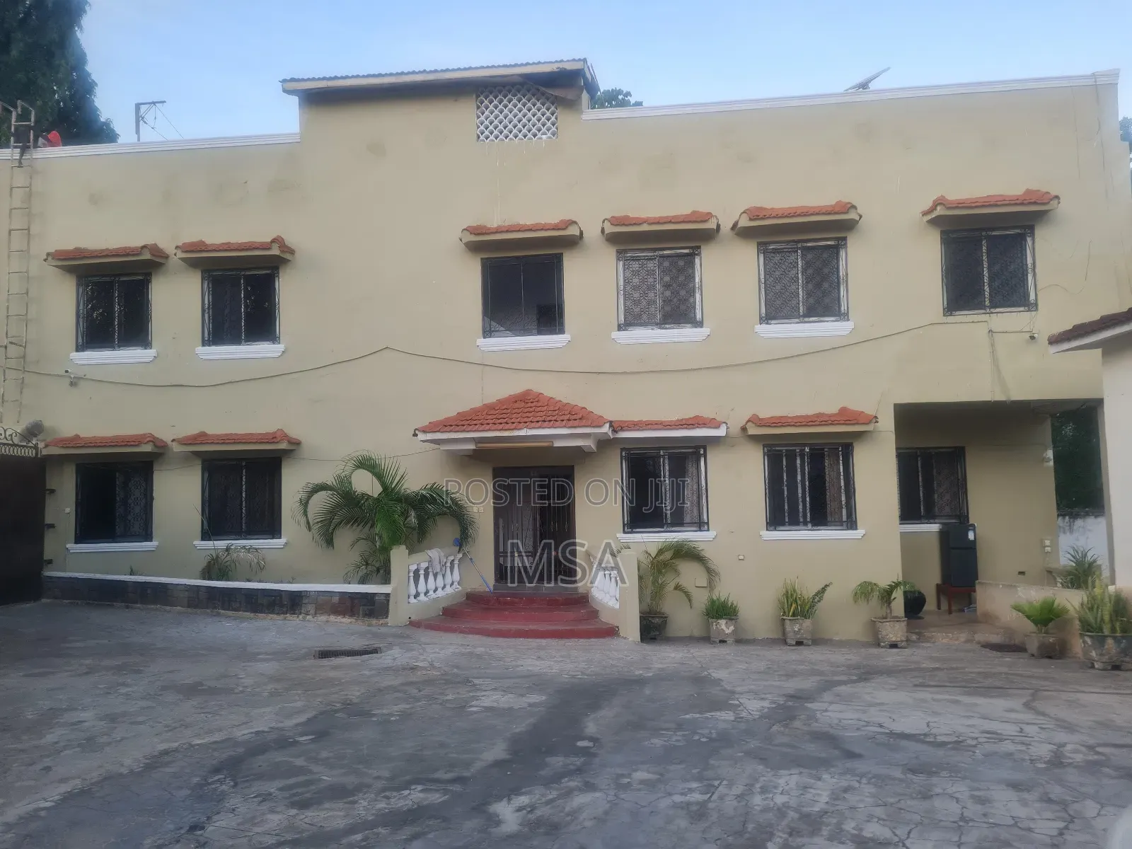 3bdrm Bungalow in Tudor Nora for rent