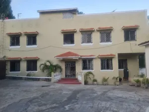 3bdrm Bungalow in Tudor Nora for rent