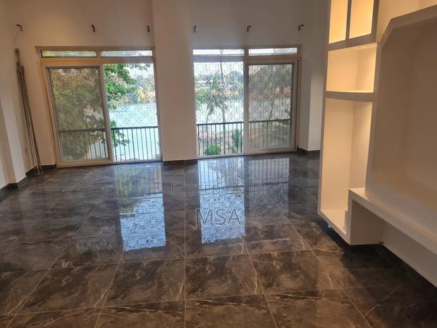 3bdrm Bungalow in Tudor Nora for rent
