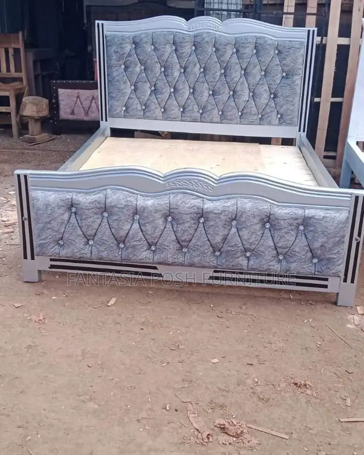 Modern Chester Bed 5*6