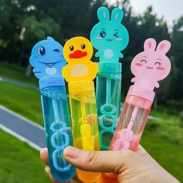 Cute Animal Bubble Wands - Whale, Duck, Bunny, Rabbit - thumbnail 3