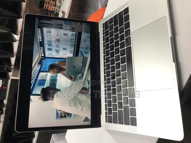 Laptop Apple MacBook Pro 2017 8GB Intel Core I5 SSD 256GB - thumbnail 4