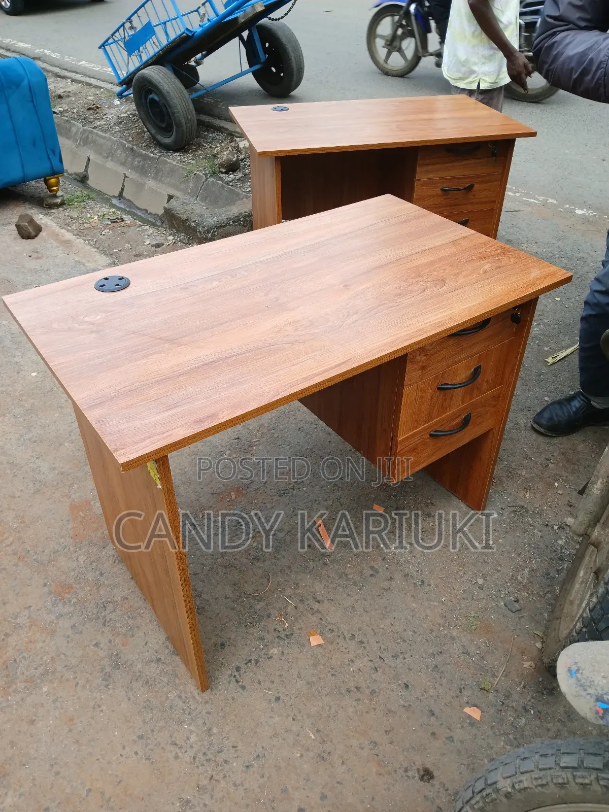 Spacious Home Office Desk (1.2m)