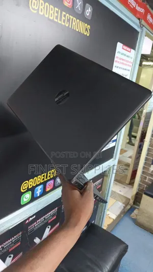 Laptop HP 15-Da3007nia 4GB Intel Celeron HDD 320GB