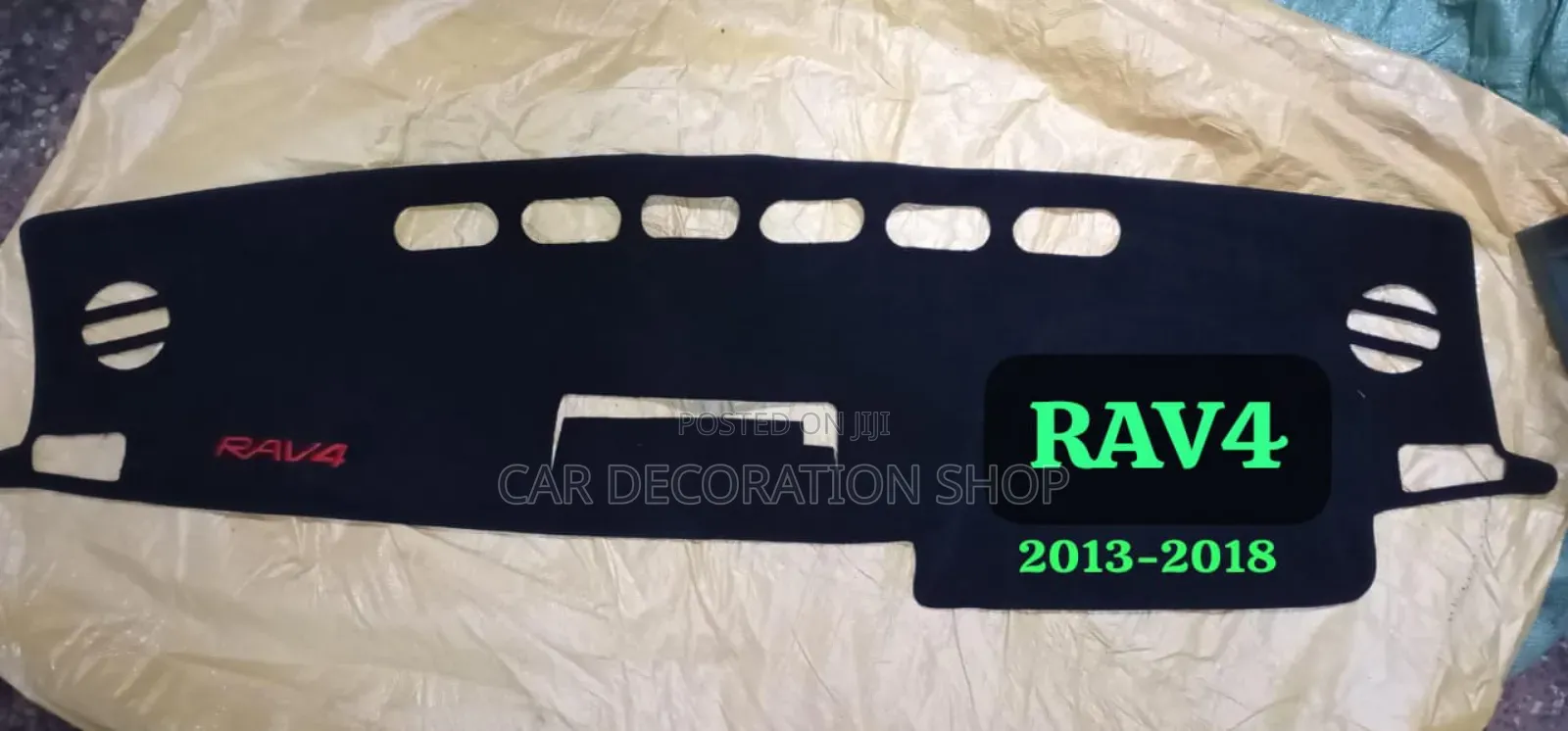 Rav4 Dashboard Washable Mat