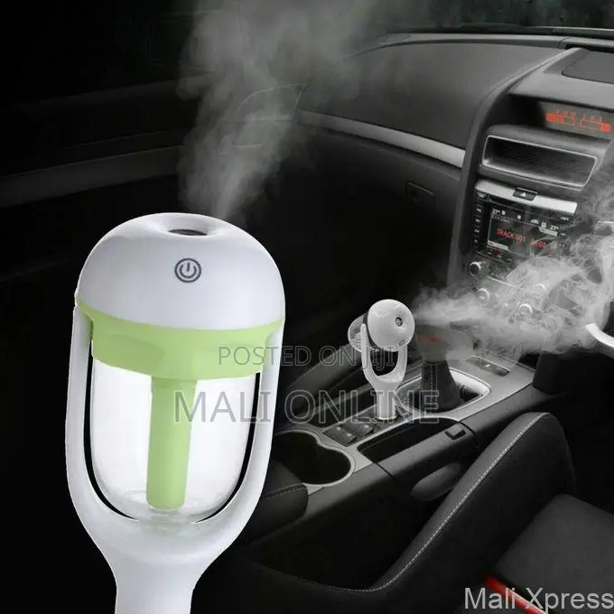 Car Humidifier Mini Air Diffuser Aromatherapy Air Purifier