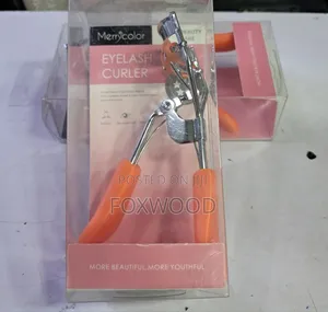 Eyelash Curler