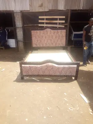Elegant Diamond-Tufted 5 by 6 Bed