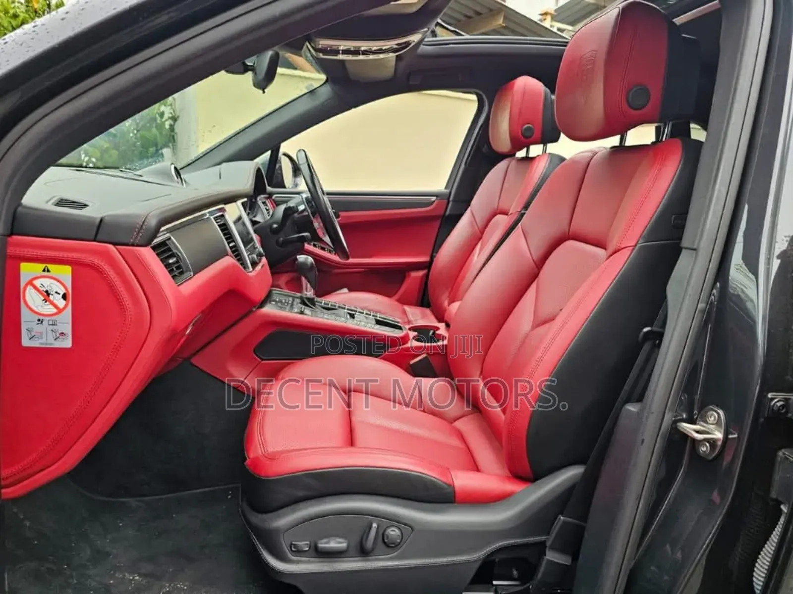 Porsche Macan Base 2019 Gray