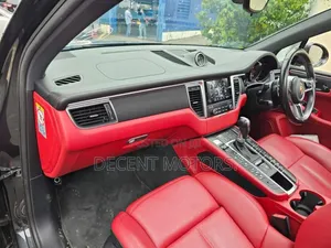 Porsche Macan Base 2019 Gray