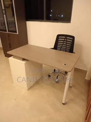 Spacious 1.2m Office Desk With Metallic Legs