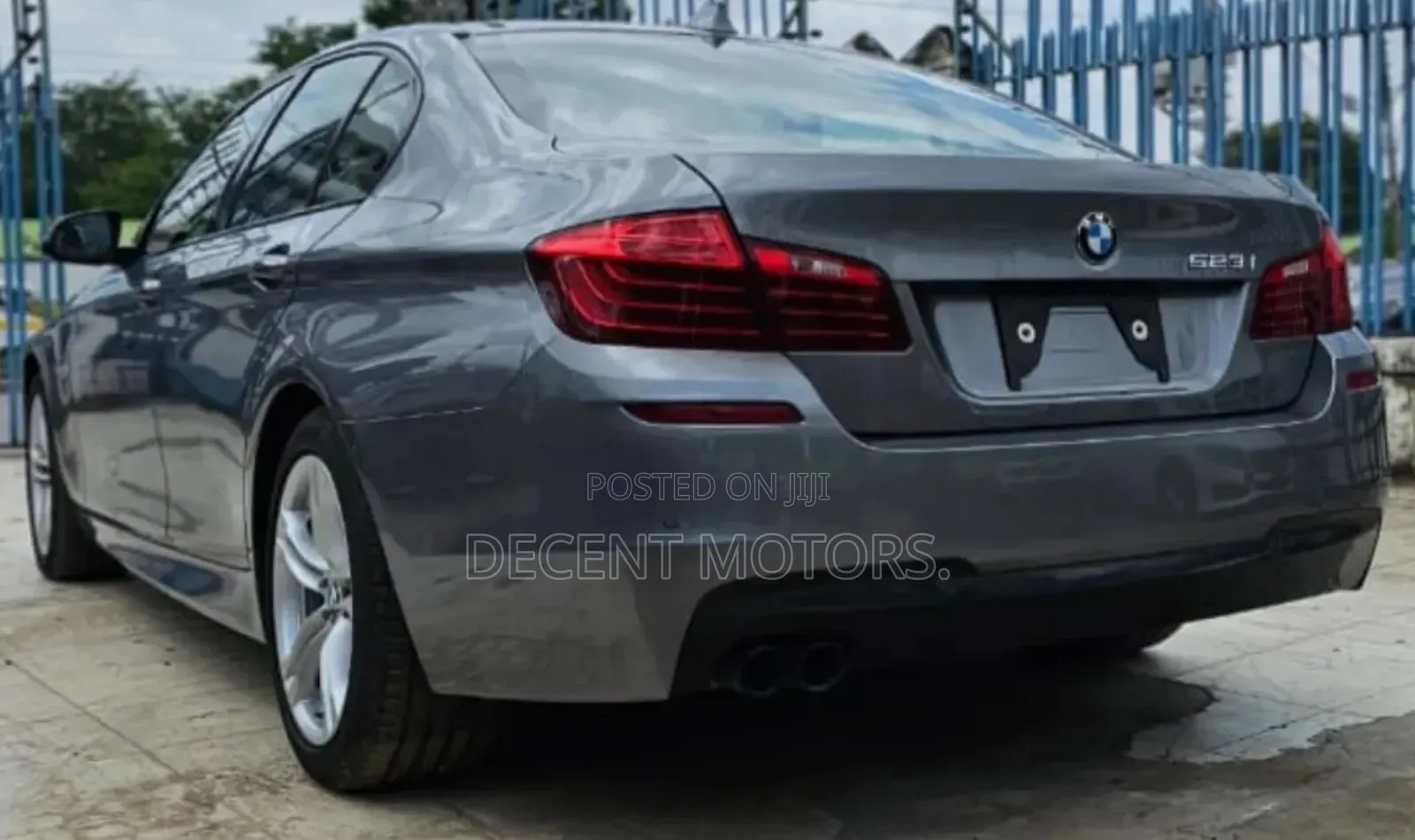 BMW 523i 2018 Gray