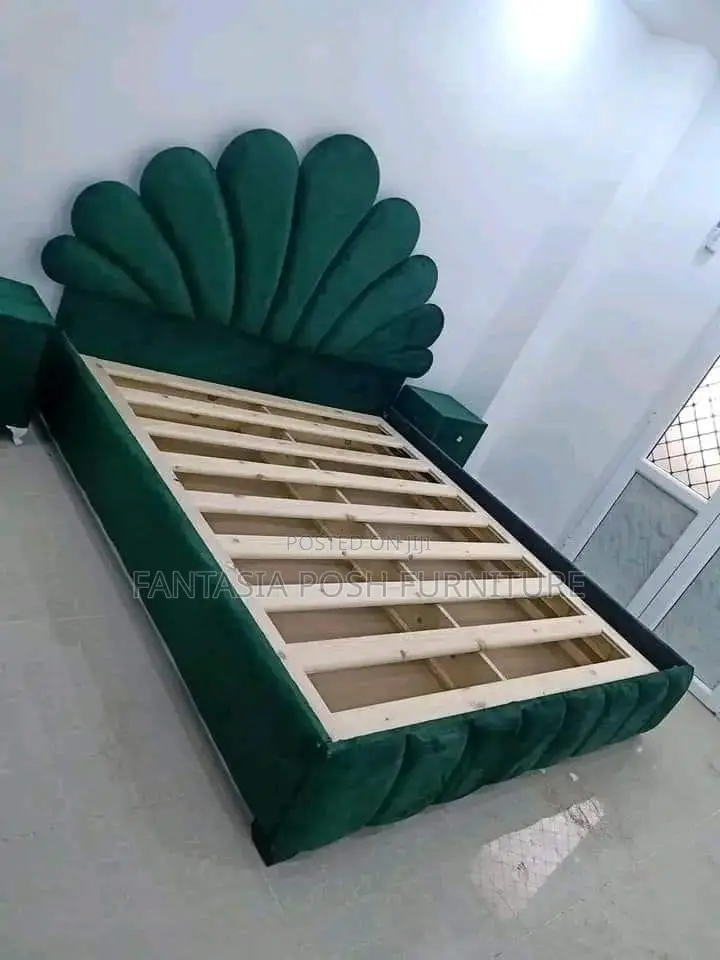 Modern Classy 5 by 6 Bed