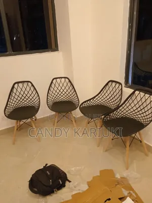 Black Aemes Chair