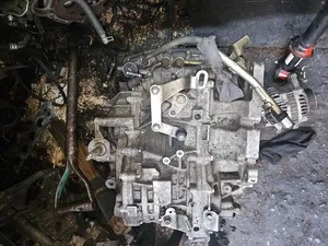 Gear Box for Nissan Note Old Model