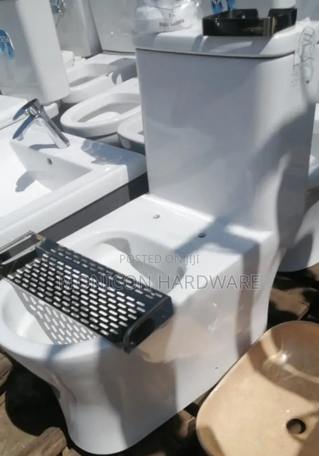 One Body Toilet Seat