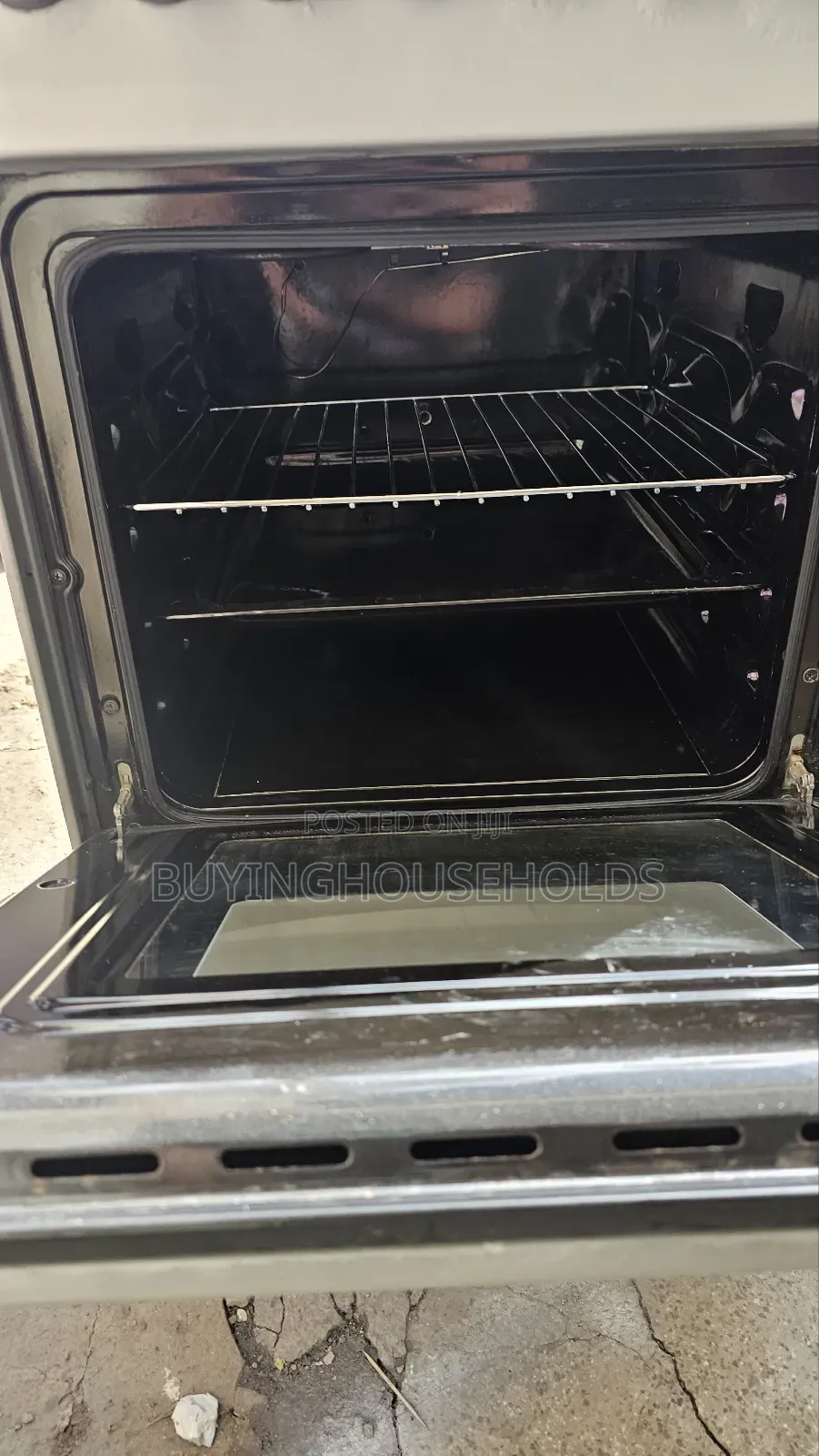 Von 50x55 Cooker 3gas+1electric