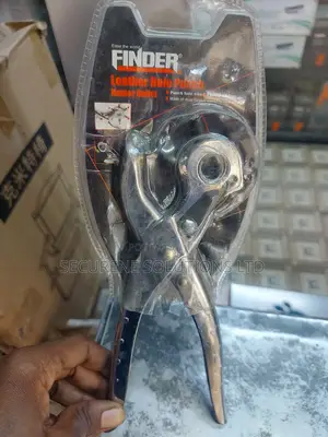 Finder Leather Hole Punch