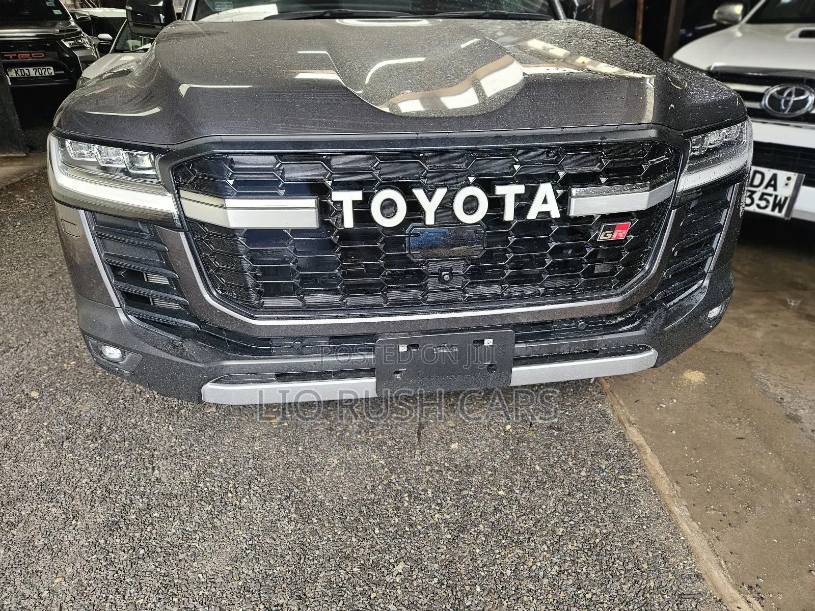 Toyota Land Cruiser 2023 Gray