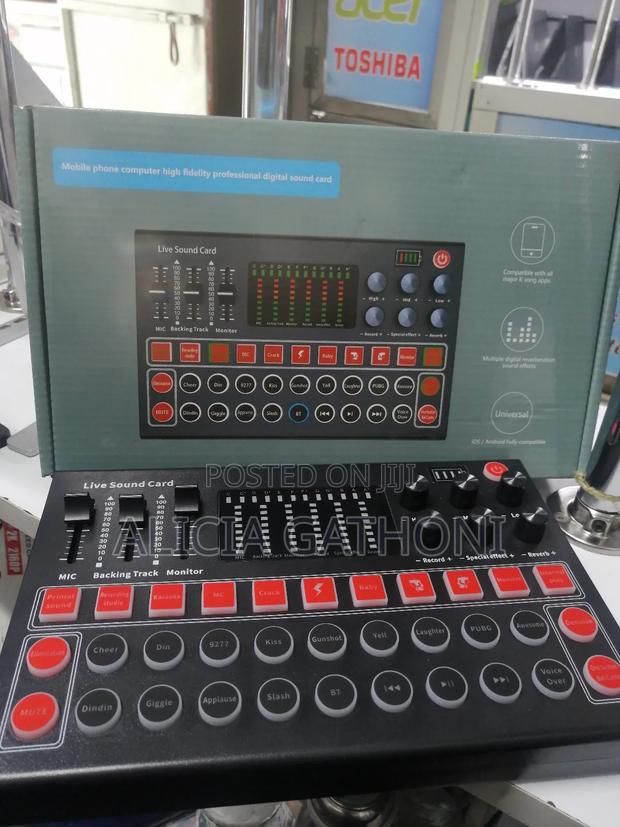 Universal Live Sound Card With Real Time Ear Function - main view