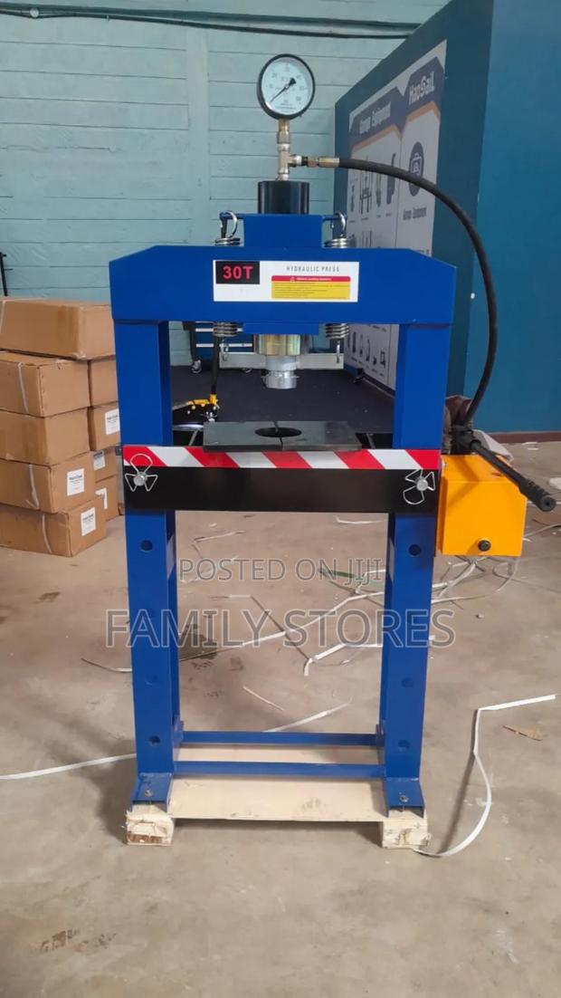 Hydraulic Bushes Press Machine 32tonne Commercial.