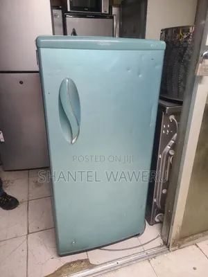 Working Medium Refrigerator 179litres