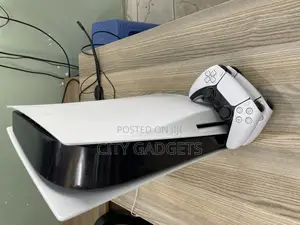 Preowned Playstation 5 With Two Pads