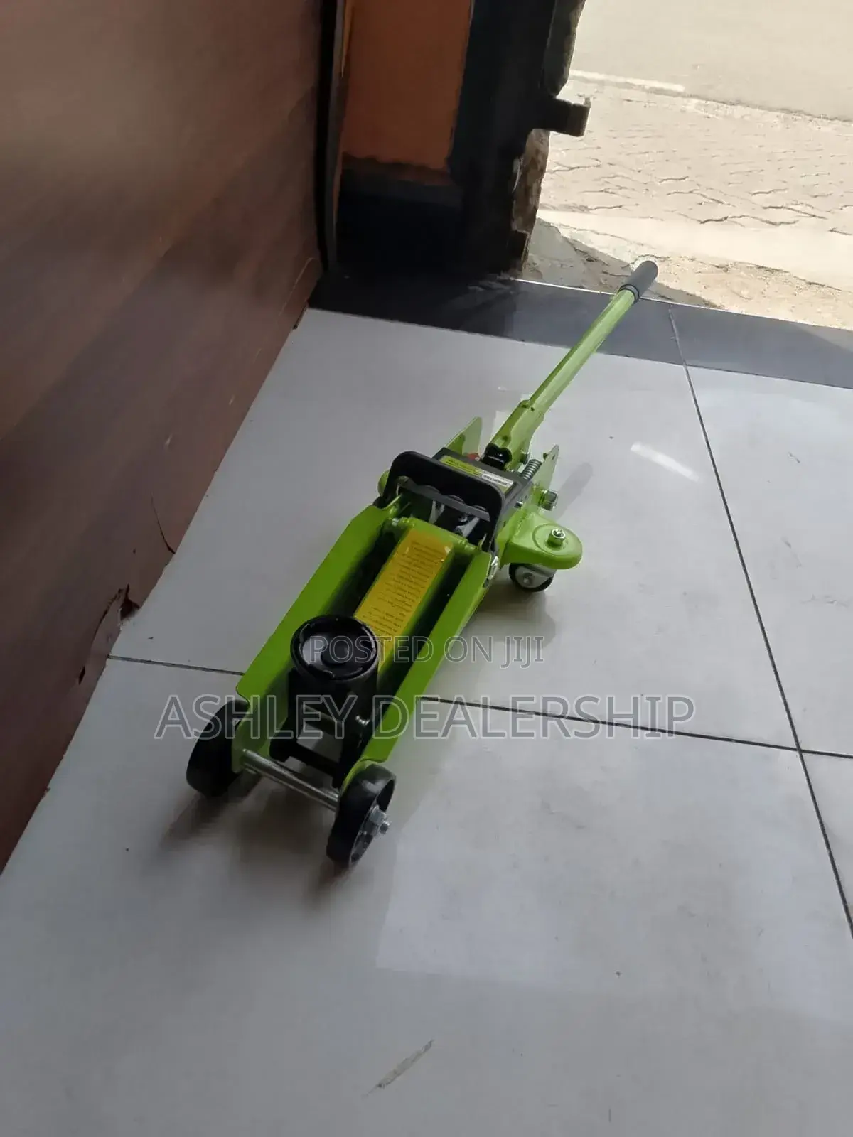 Prescott Hydraulic Floor Jack- 2 Tons