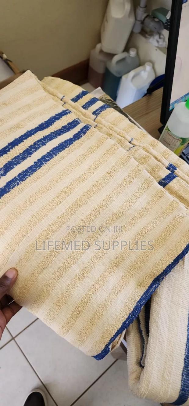 Hospital Bedcovers/ Counterpanes - thumbnail 10