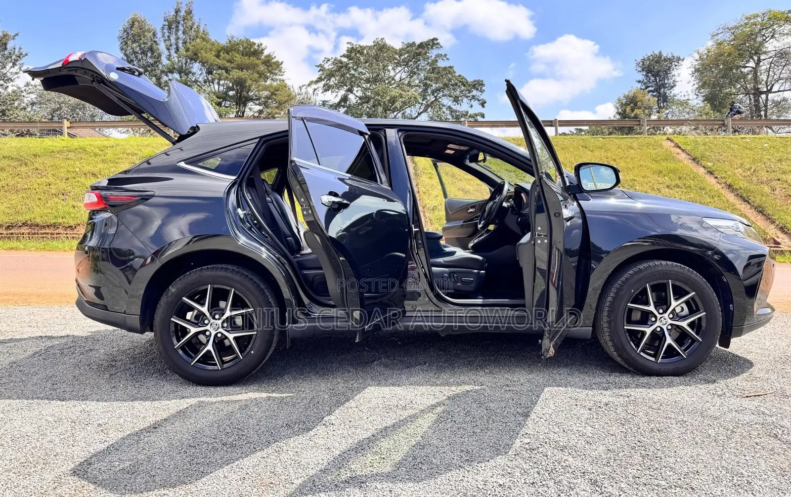 Toyota Harrier 2019 Black