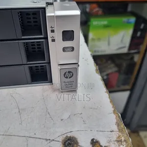 Server HP ProLiant DL380 Gen9 32GB Intel Xeon HDD 3T