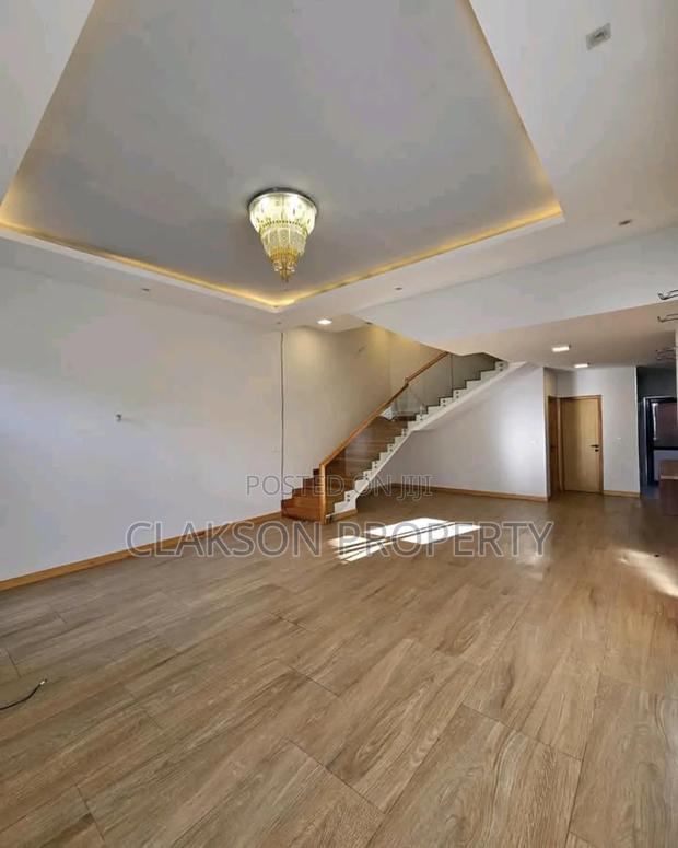 4bdrm Apartment in Langata for sale