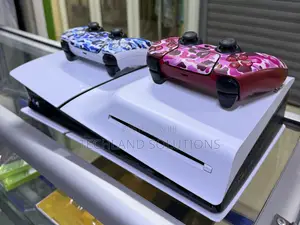 Open Box Ps5 Slim With 2 Pads