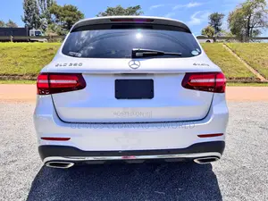 Mercedes-Benz GLC-Class 2016 Silver