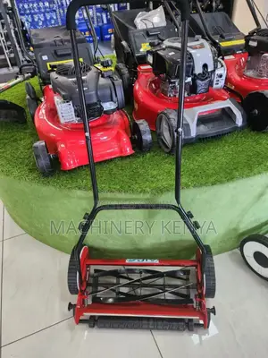 18" Manual Lawn Mower