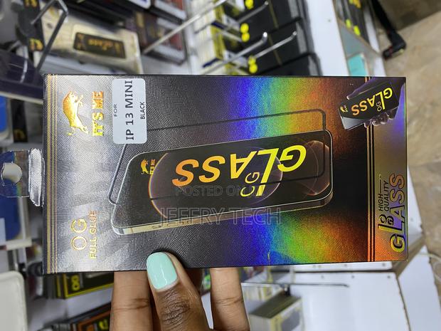 Popio Glass Privacy Screen Protector for iPhone 13 Mini - thumbnail 2